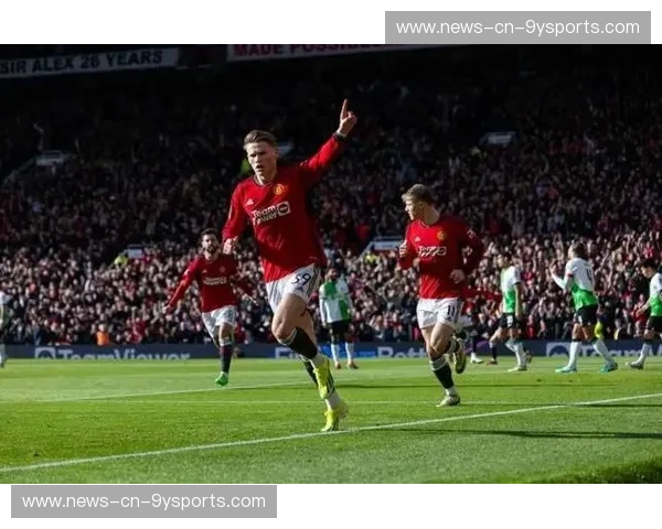 红魔远征莫利纽:狼队vs曼联直播,这一夜,谁能主宰英超的心跳?